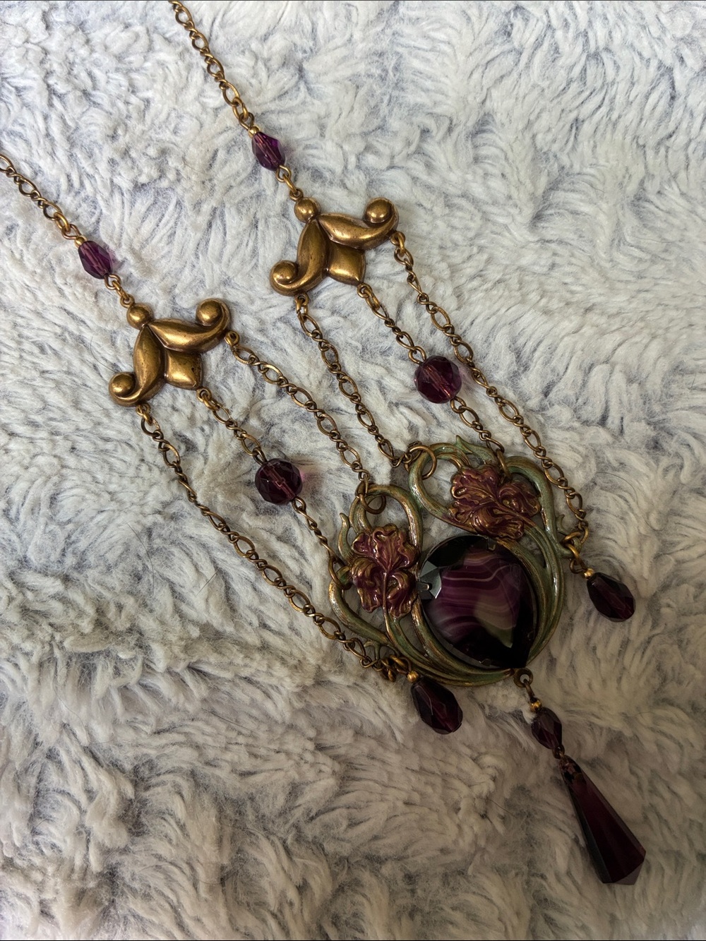 Sadie Green Unique Vintage Necklace
